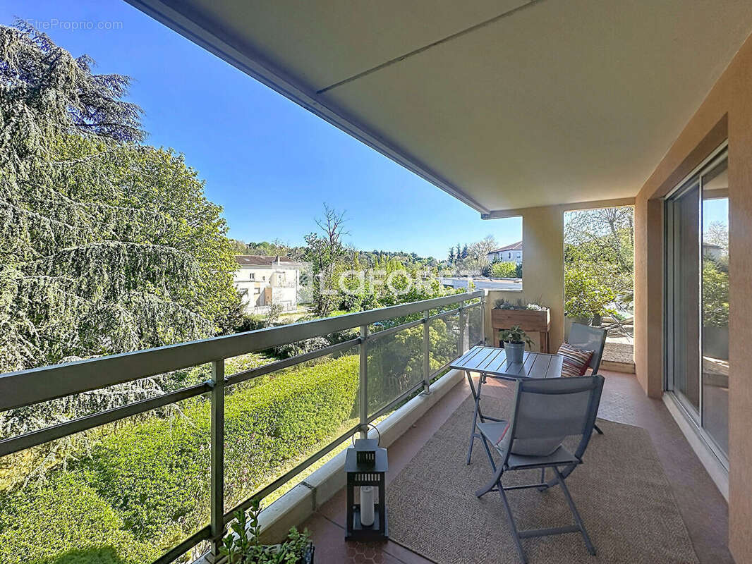 Appartement à TASSIN-LA-DEMI-LUNE