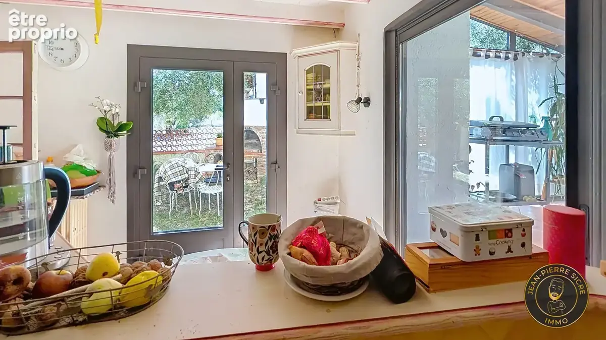 Cintegabelle — Maison de famille de 207 m2 sur trois niveaux, cinq chambres, annexes et piscine, terrain clos - photo 14