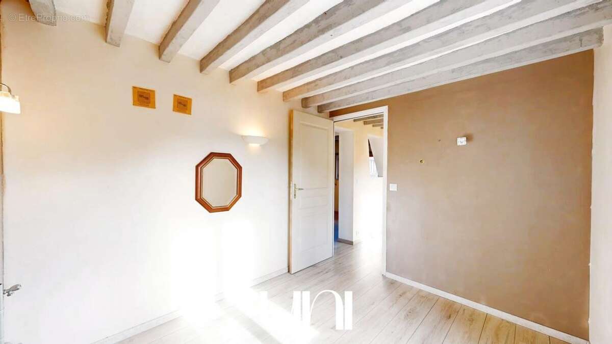 Maison à MEZIDON-CANON