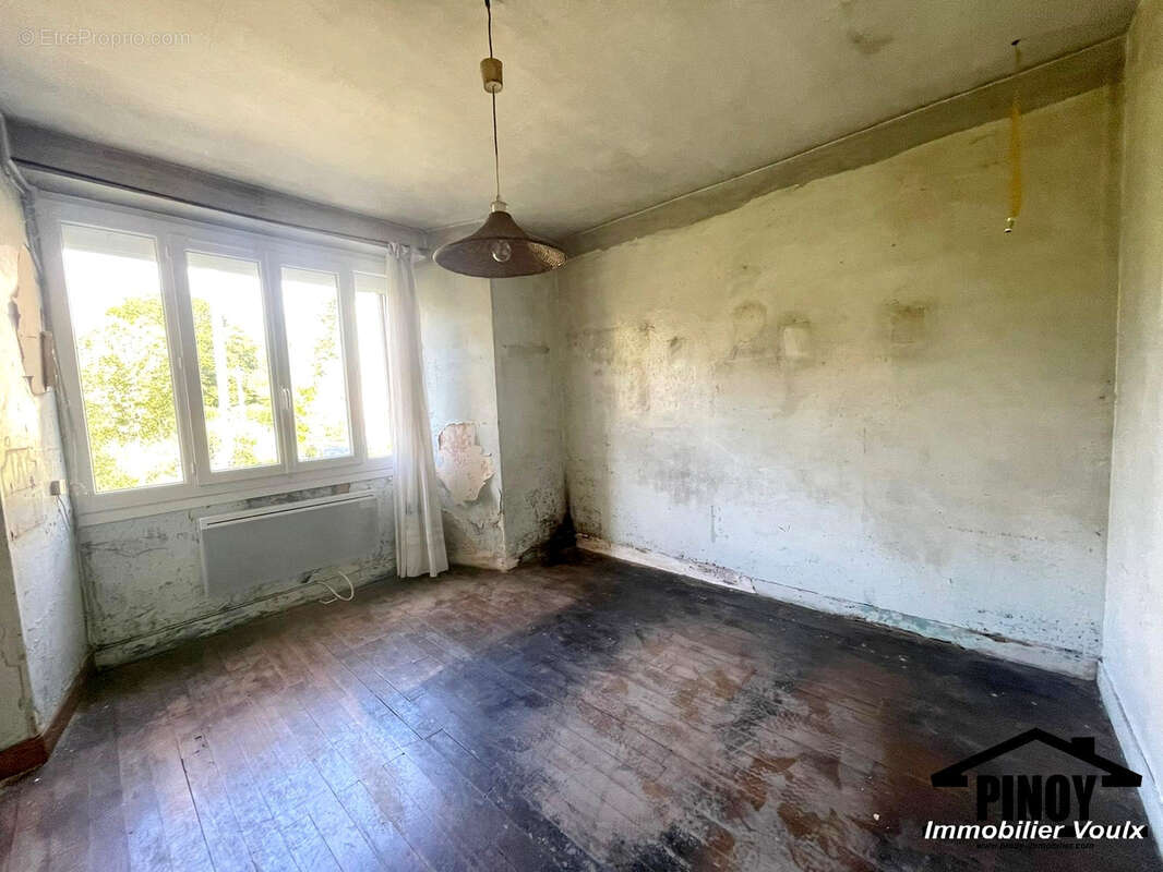 Maison à LORREZ-LE-BOCAGE-PREAUX