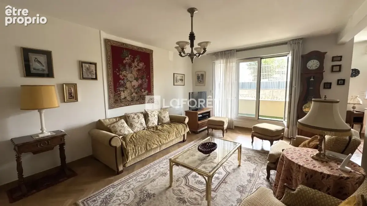 4 pièces de 84 m2 avec loggia a deux pas de la Gare de Lyon - photo 4