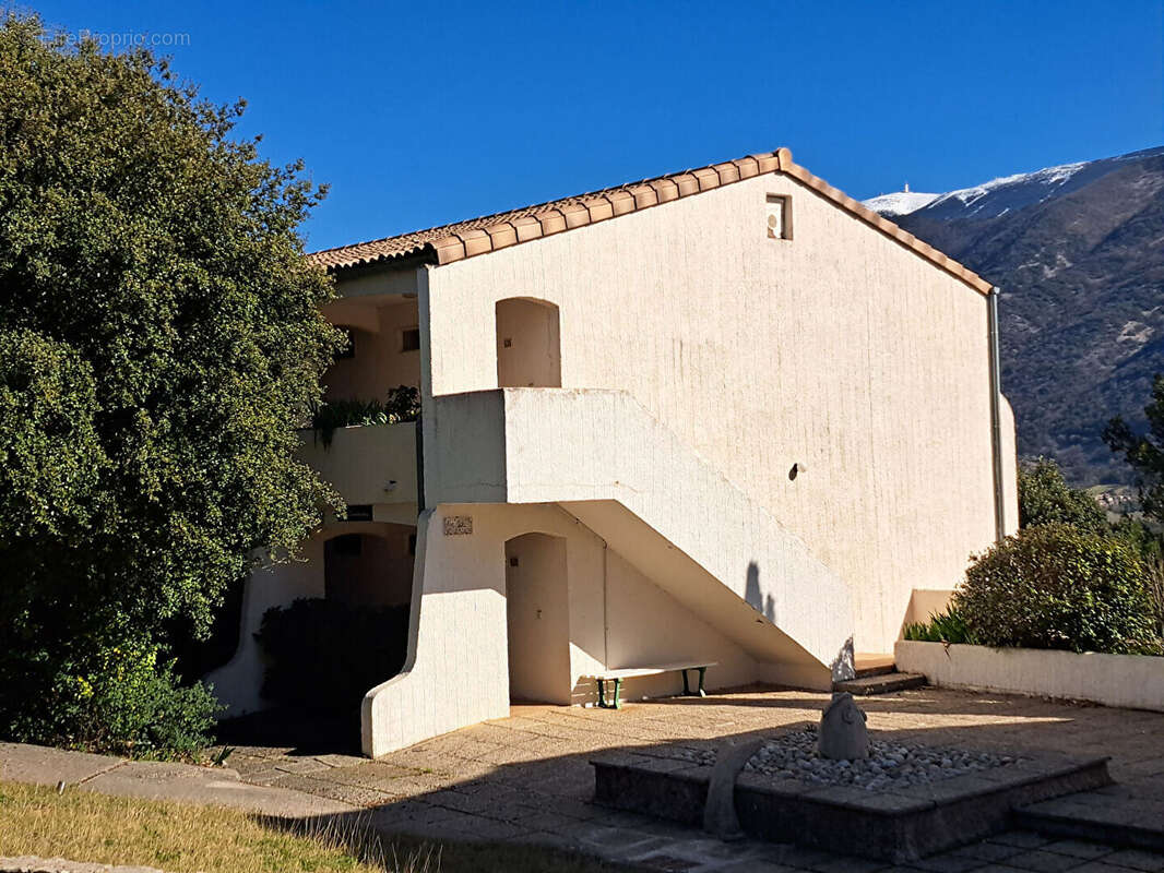 Appartement à MOLLANS-SUR-OUVEZE