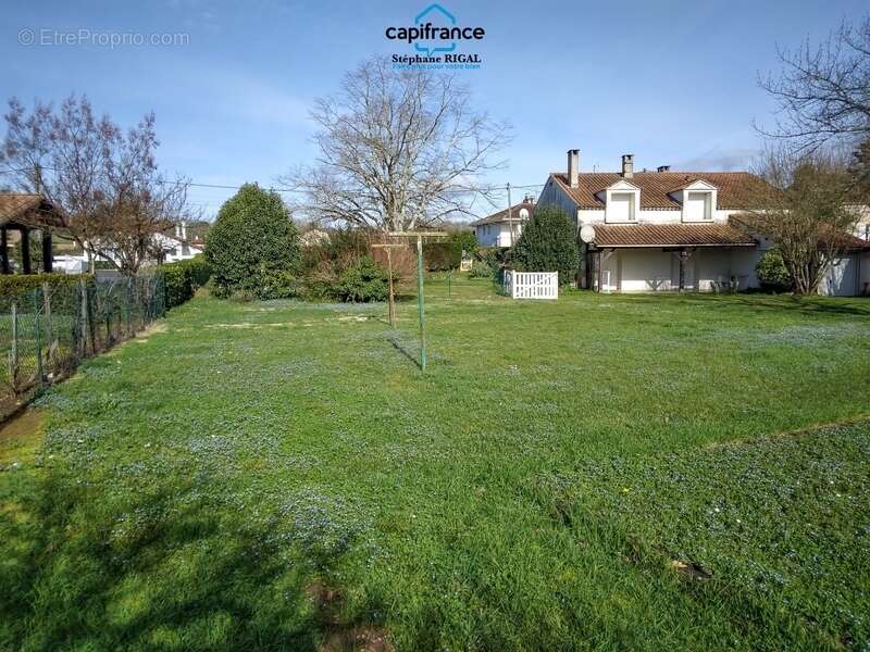 Maison à CONDEZAYGUES