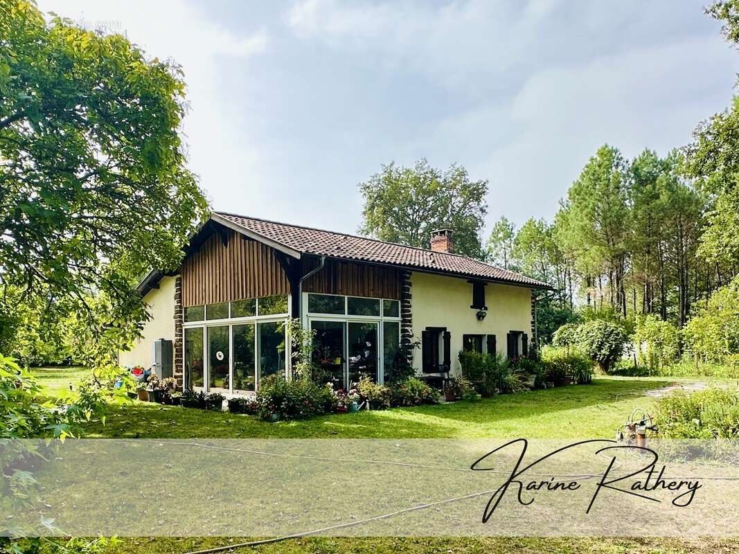 Maison à SAUGNACQ-ET-MURET