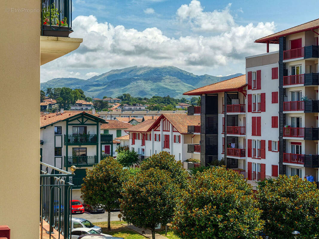 Appartement à CIBOURE