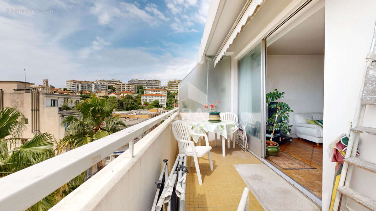 Appartement à NICE
