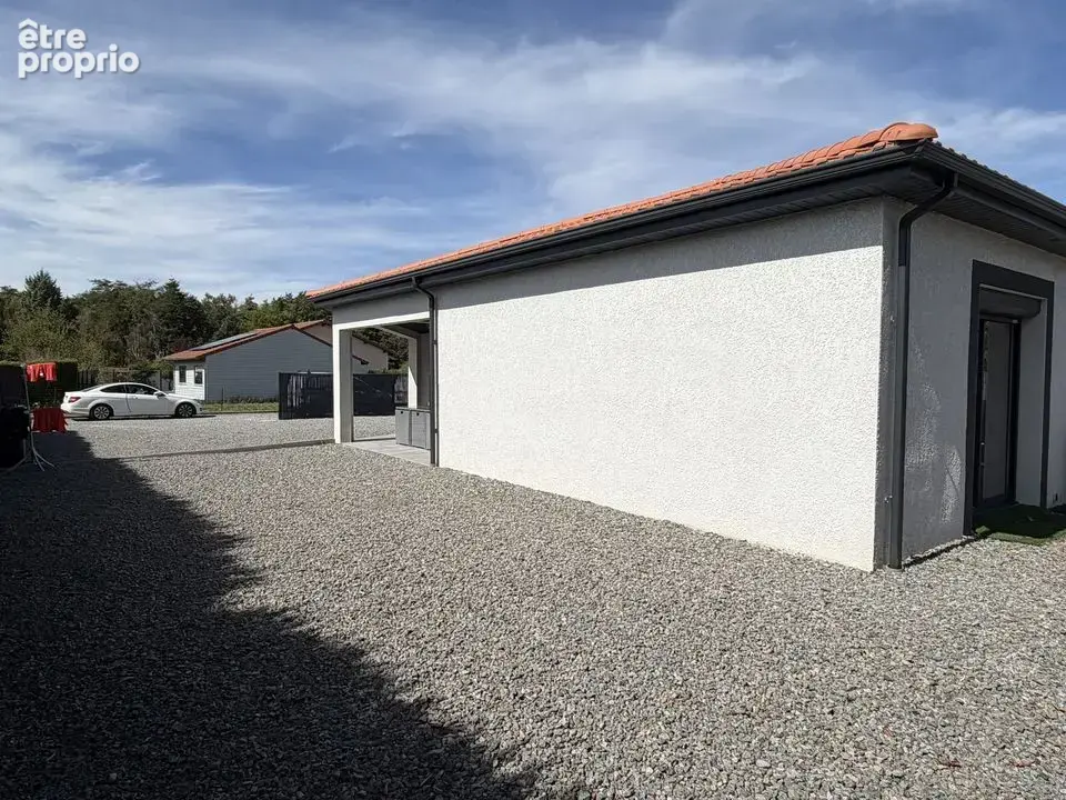Maison Plain-pied 109 m² - Terrain 1 148 m² - - photo 12
