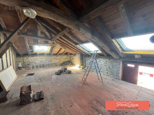Appartement à SAINT-MARTIN-DE-SEIGNANX
