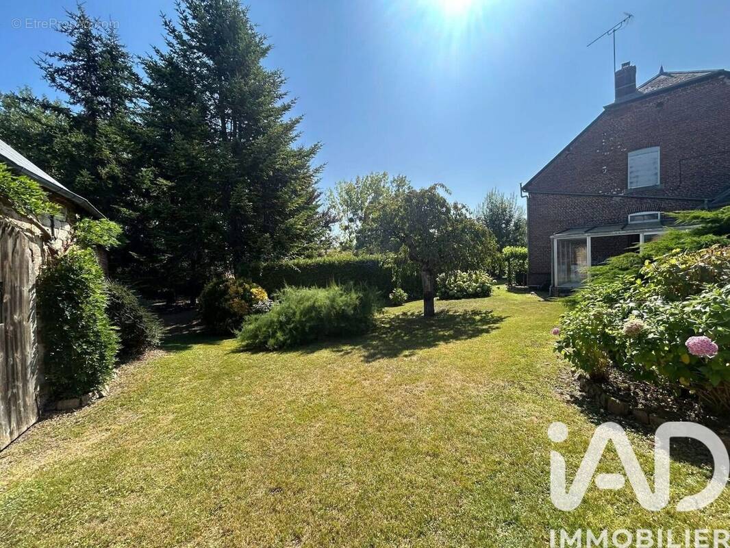 Photo 1 - Maison à PUISIEUX-ET-CLANLIEU
