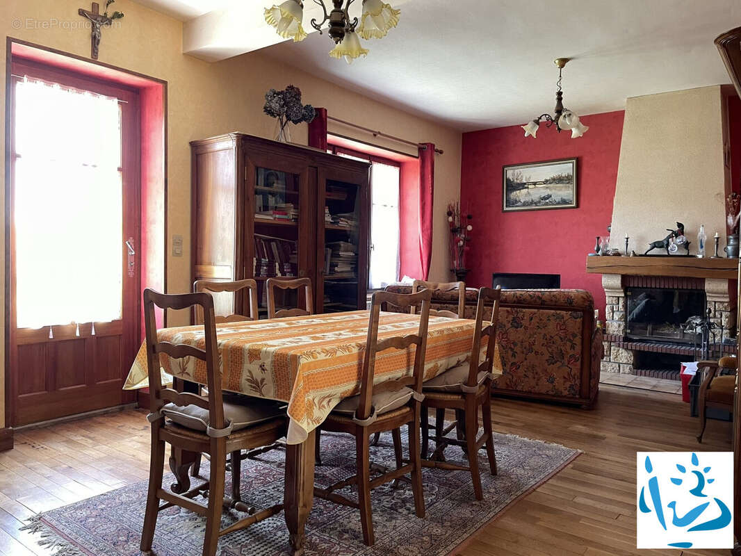 Maison à MORTAGNE-AU-PERCHE