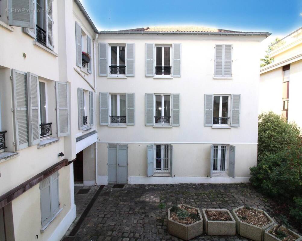 Photo 1 - Appartement à BOURG-LA-REINE