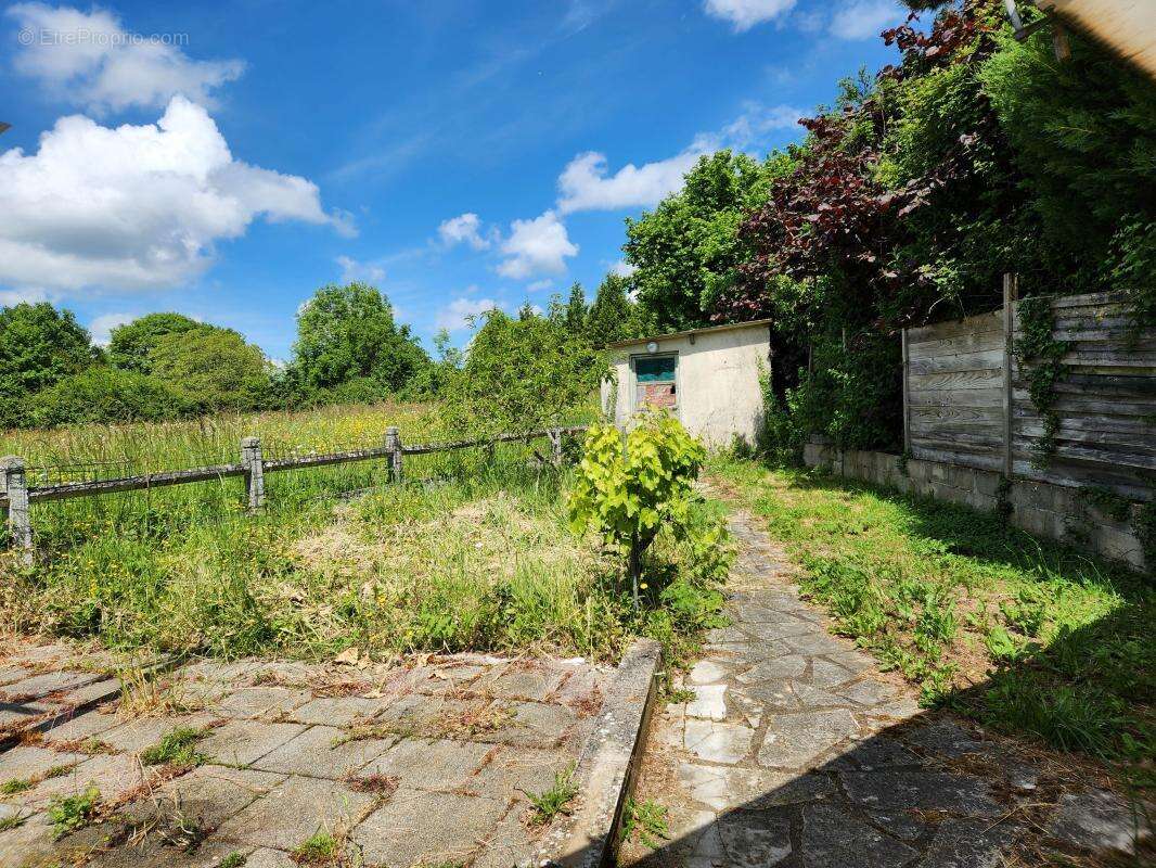 Maison à SAINT-AVIT