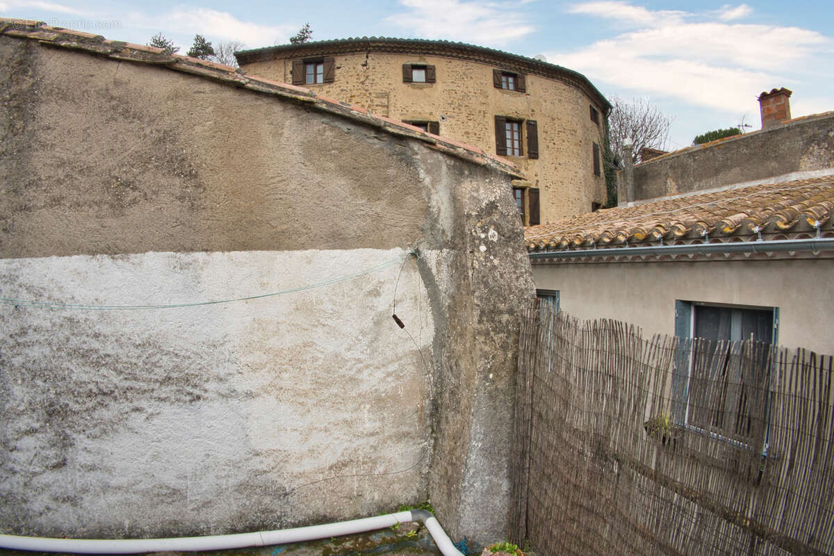 Maison à LABASTIDE-EN-VAL