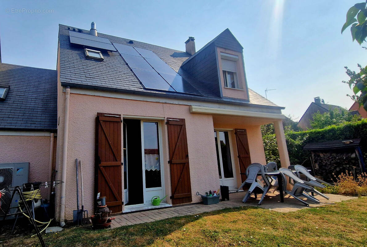 Maison 5pp au calme avec garage et jardin - photo 1