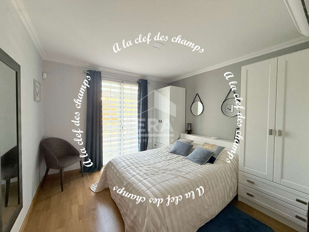 Maison à GIF-SUR-YVETTE