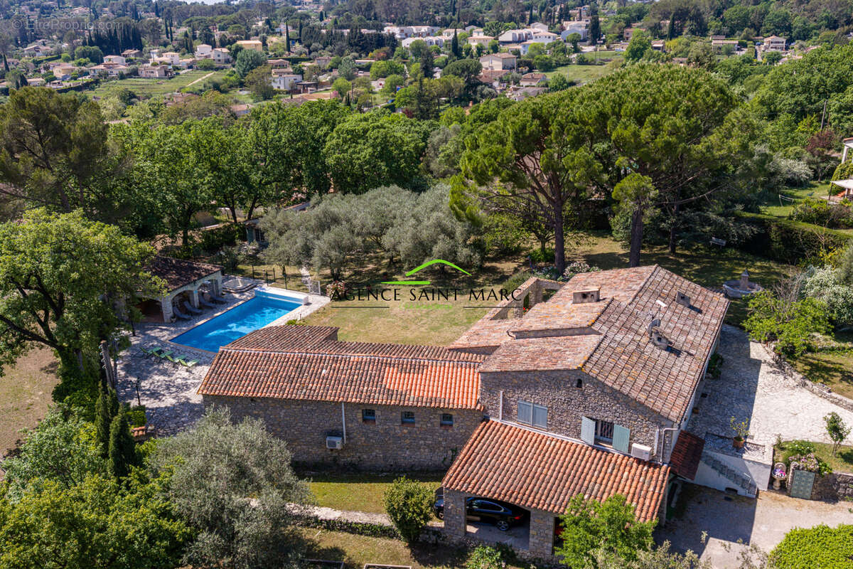 Maison à PEYMEINADE
