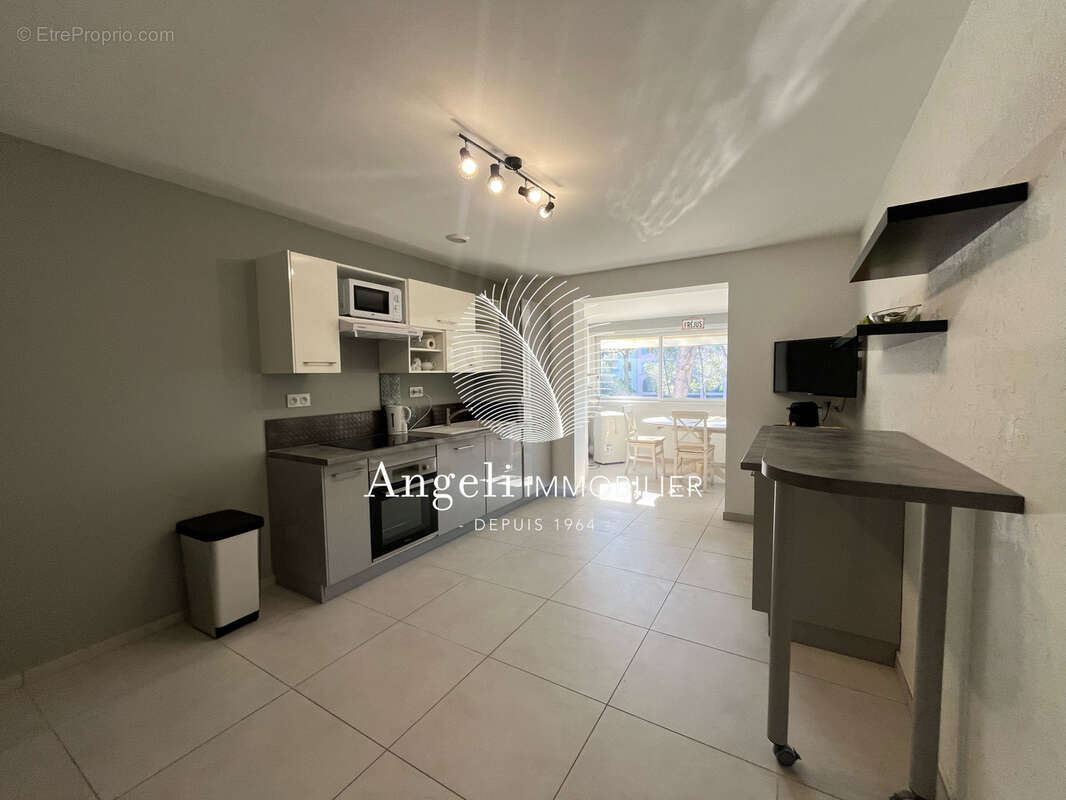 Appartement à FREJUS