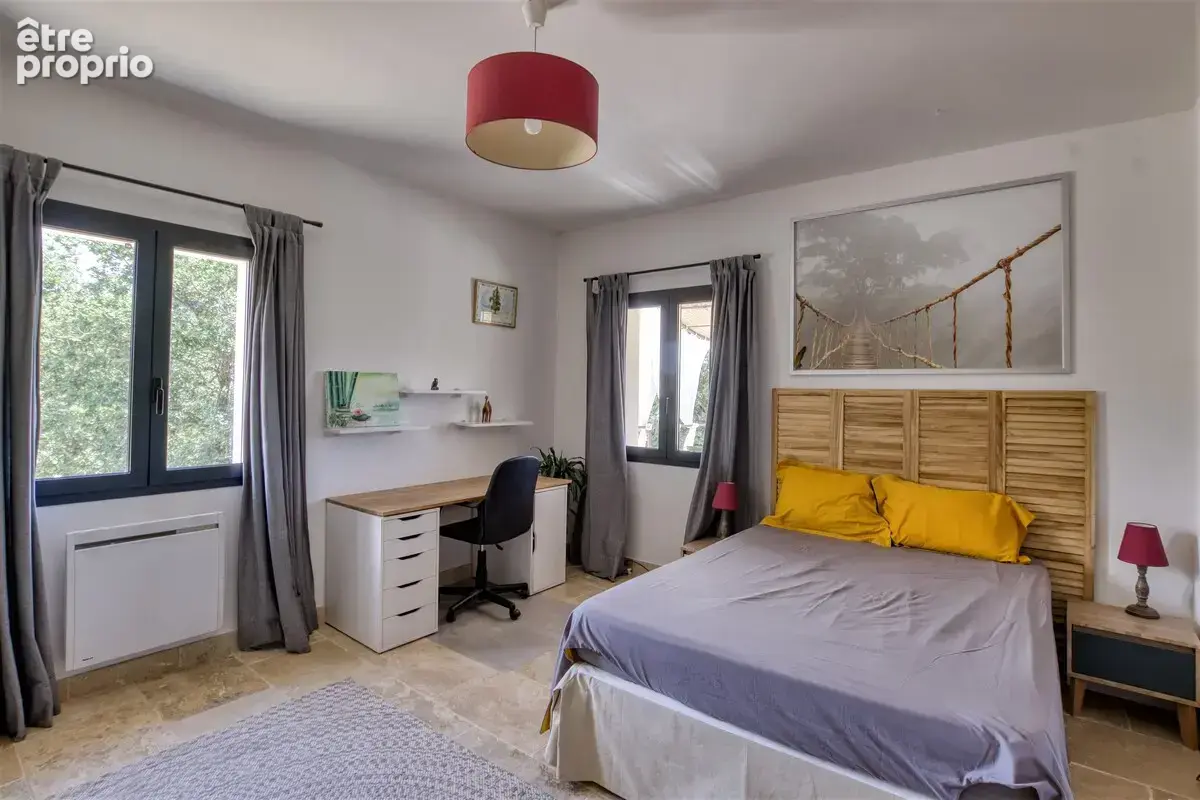 Maison 8 pièces 237 m² à vendre à Le Beausset (83330) - photo 9