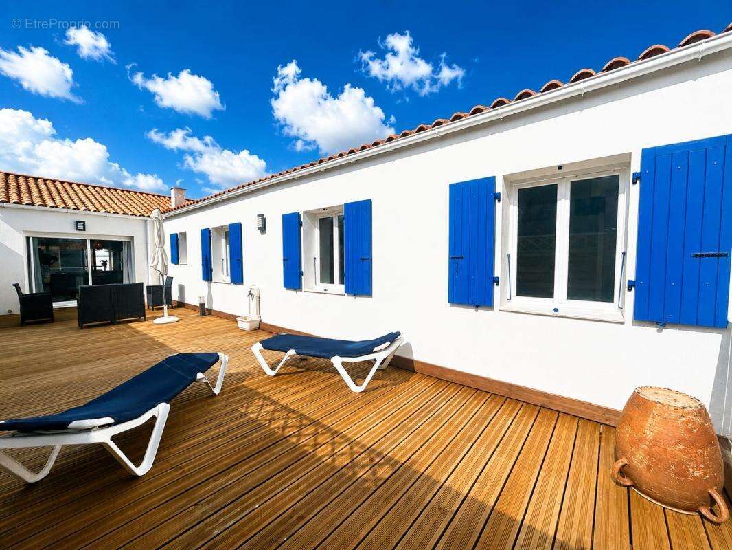 Maison À Vendre - proche du centre-ville de Saint Pierre d’Oléron - photo 2