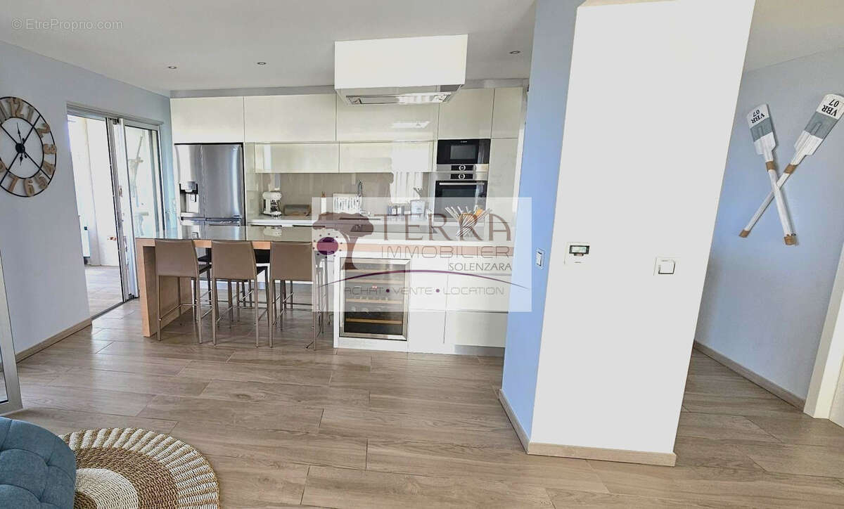 Appartement à SARI-SOLENZARA