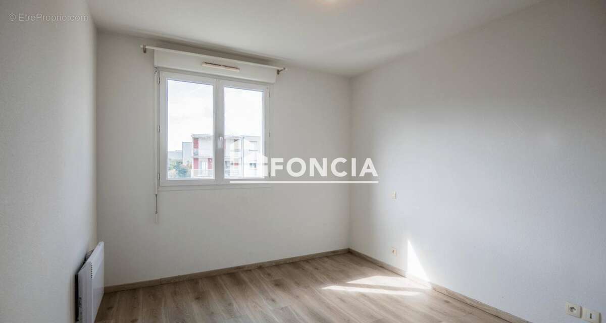 Appartement à LUC-LA-PRIMAUBE