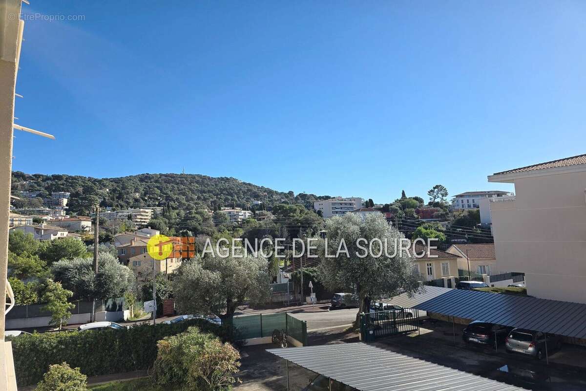 Appartement à LE CANNET