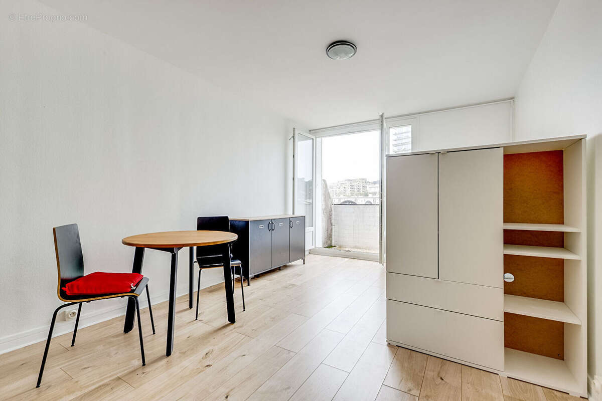 Appartement à CHATILLON