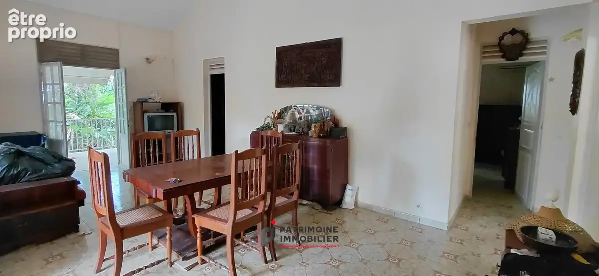 Maison de type t4 + t2 a vendre sur un terrain de 1290 m2 a sainte-rose - photo 13