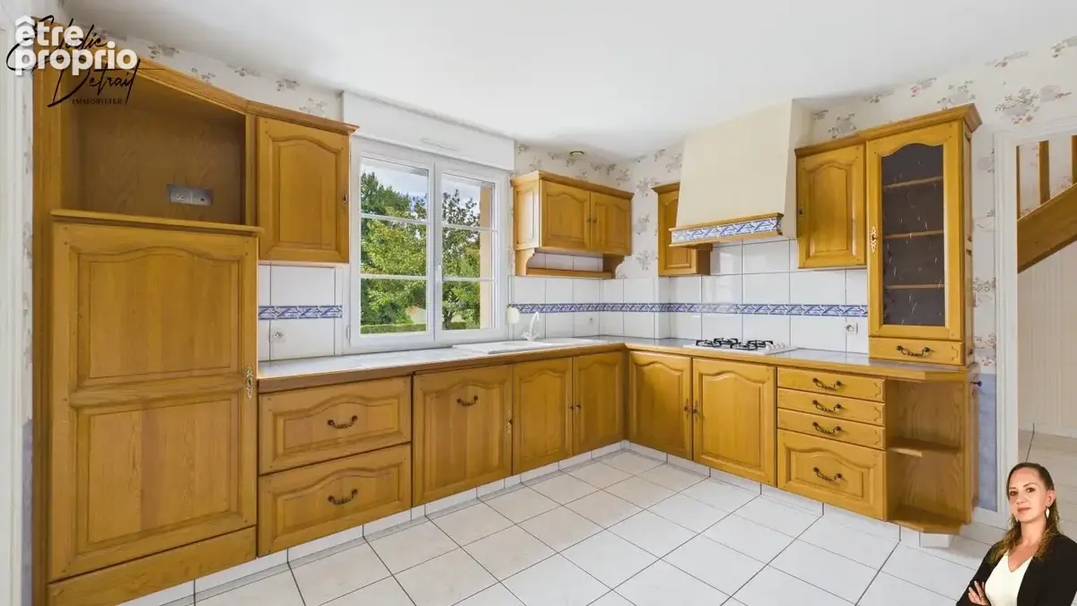 Maison 7 pièces 171 m² à vendre à Lavardin (72240) - photo 7