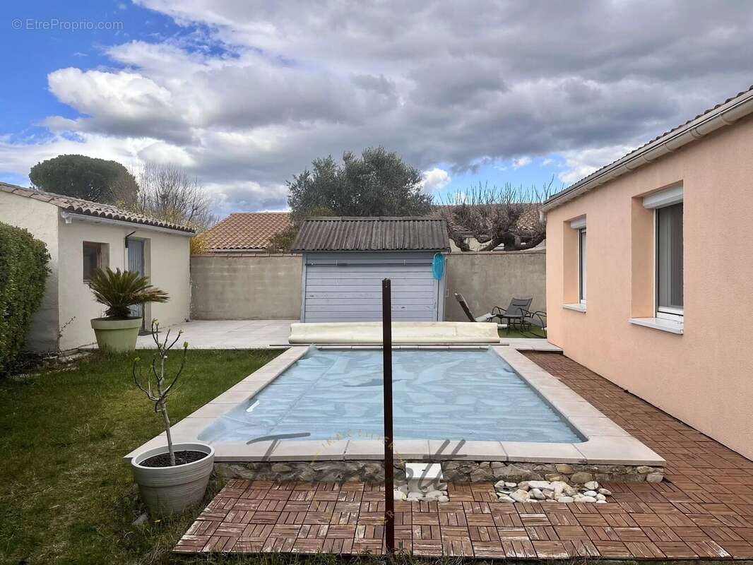 Maison à LA BATIE-ROLLAND