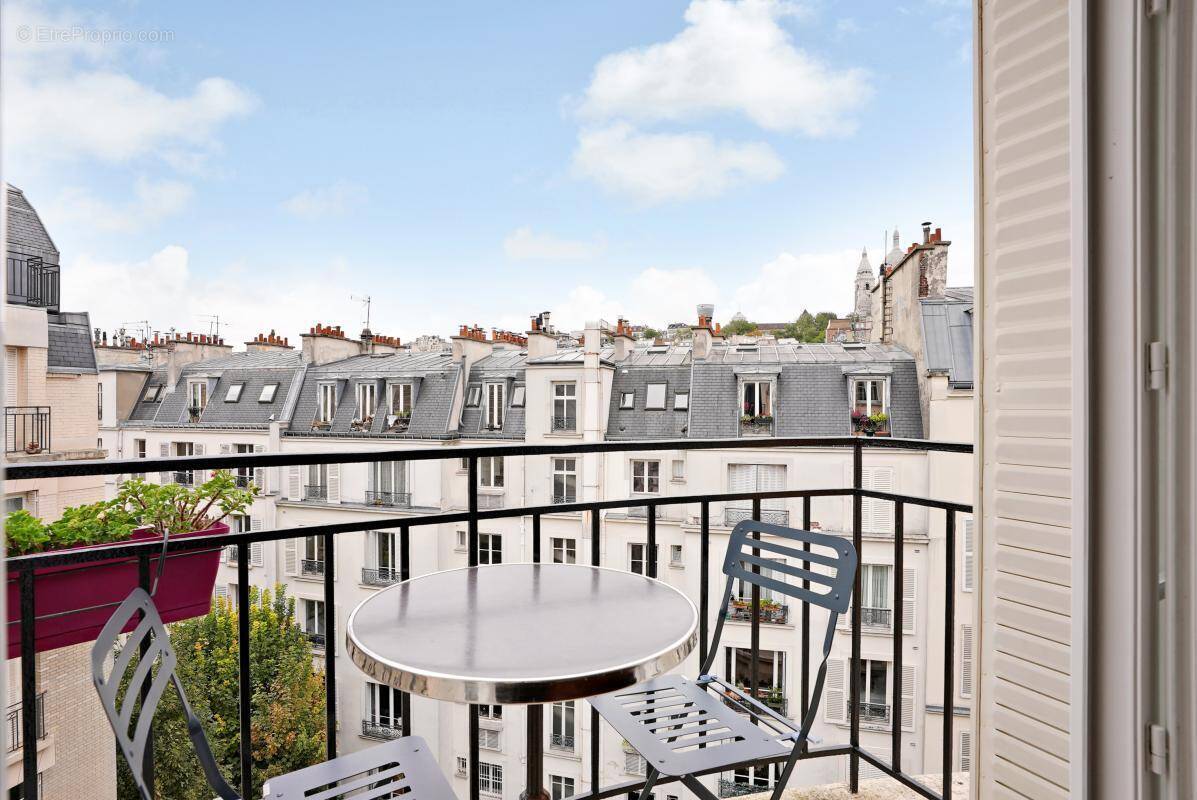 Appartement à PARIS-9E