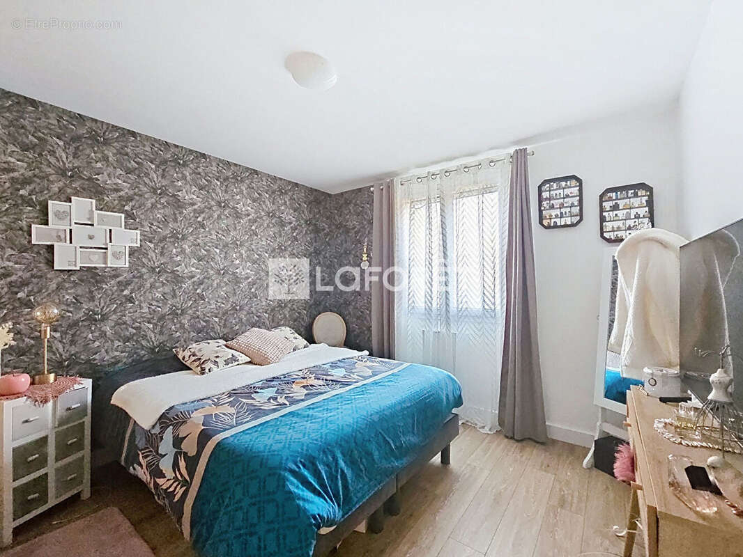 Appartement à LINAS