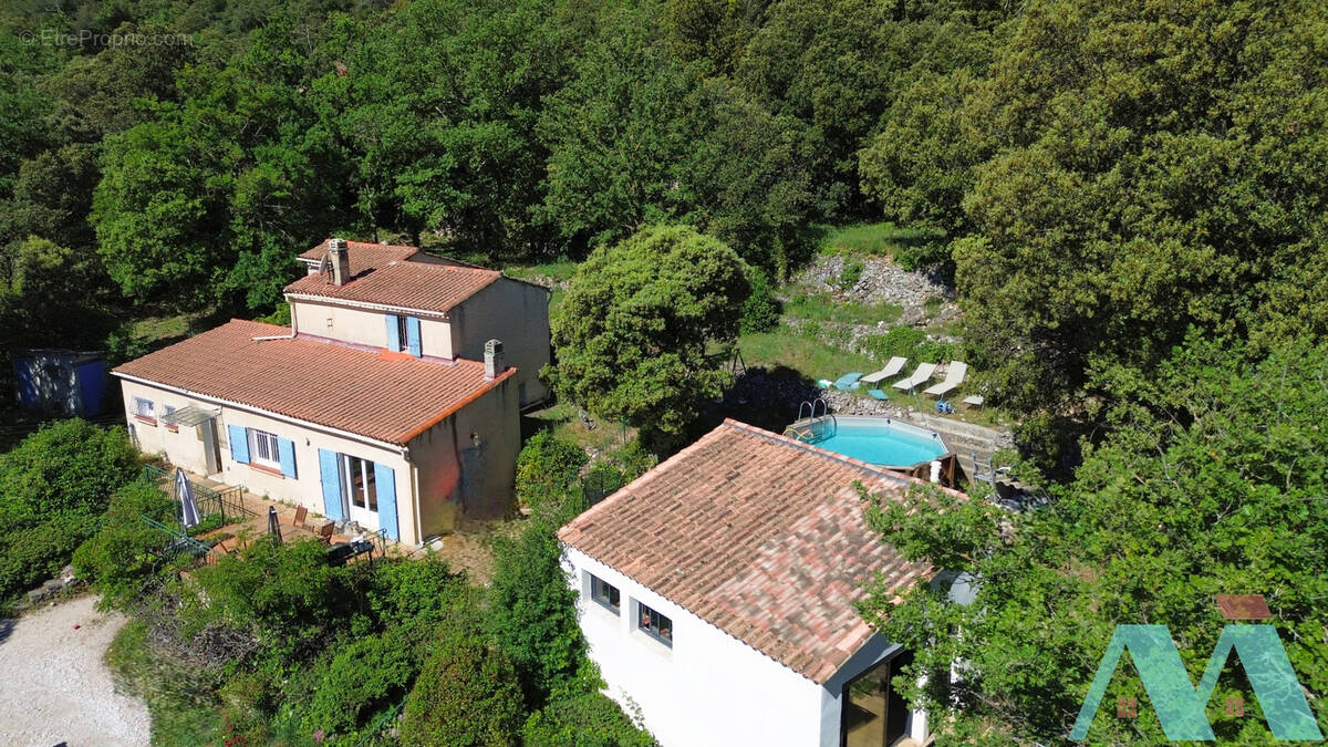 Maison à SIGNES