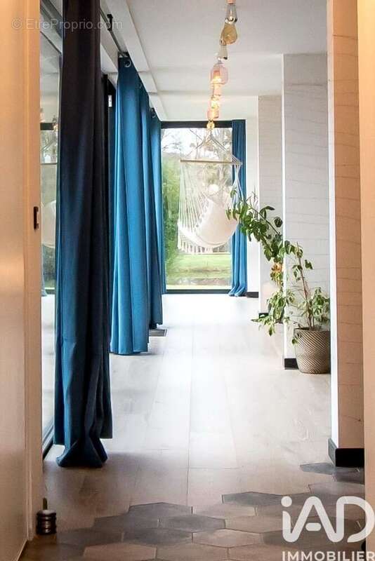 Maison 300 m² à Guigneville-Sur-Essonne  - photo 5