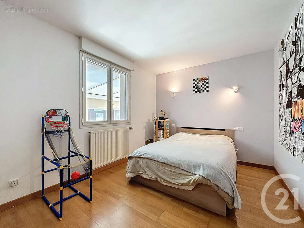 Maison à BUCHERES