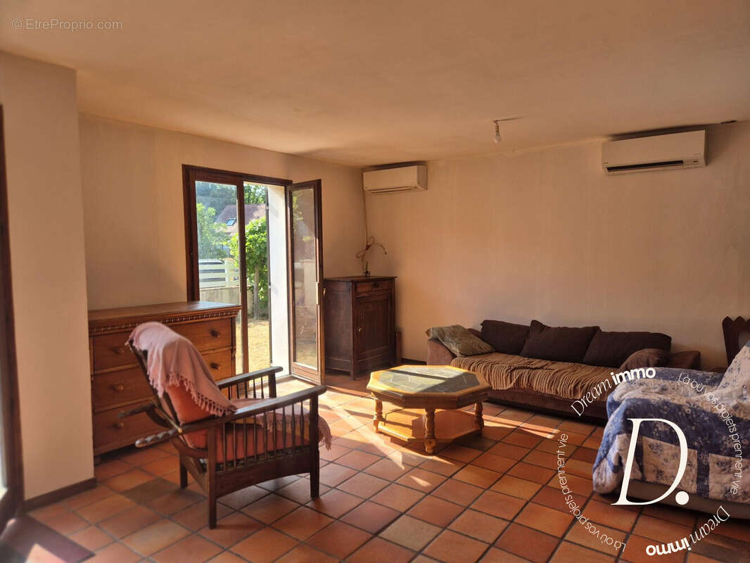 Maison 96 m² à Civieres  - photo 3