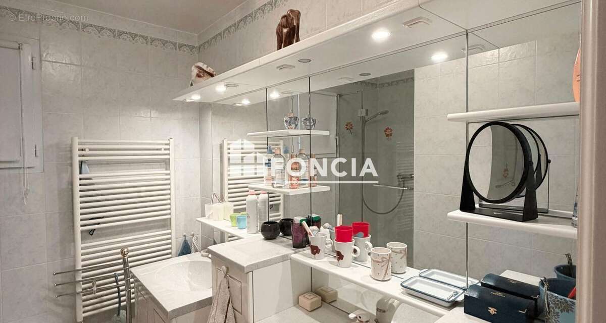 Villa de plain-pied 97m² – 3 chambres – Garage – Terrain piscinable – Quartier recherché - photo 17