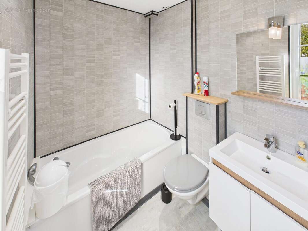 Maison à LOISY-SUR-MARNE