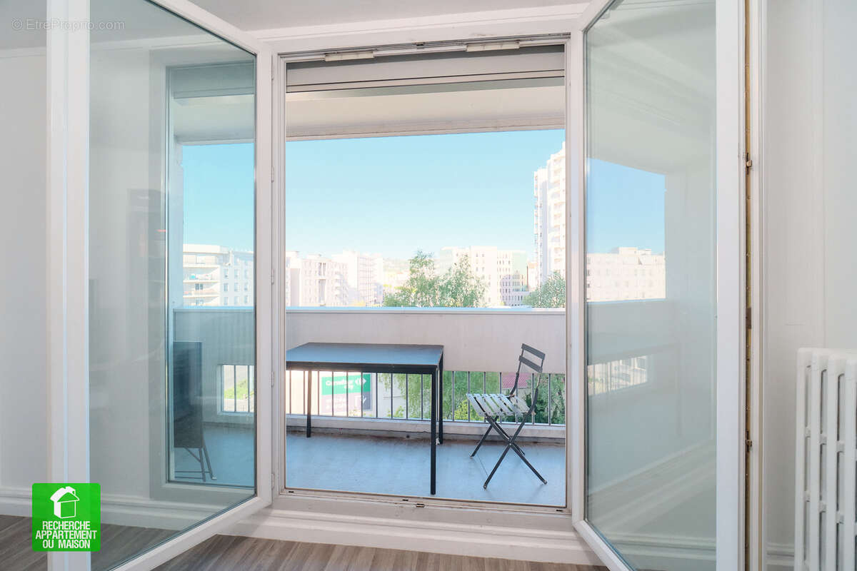 Appartement à LYON-7E