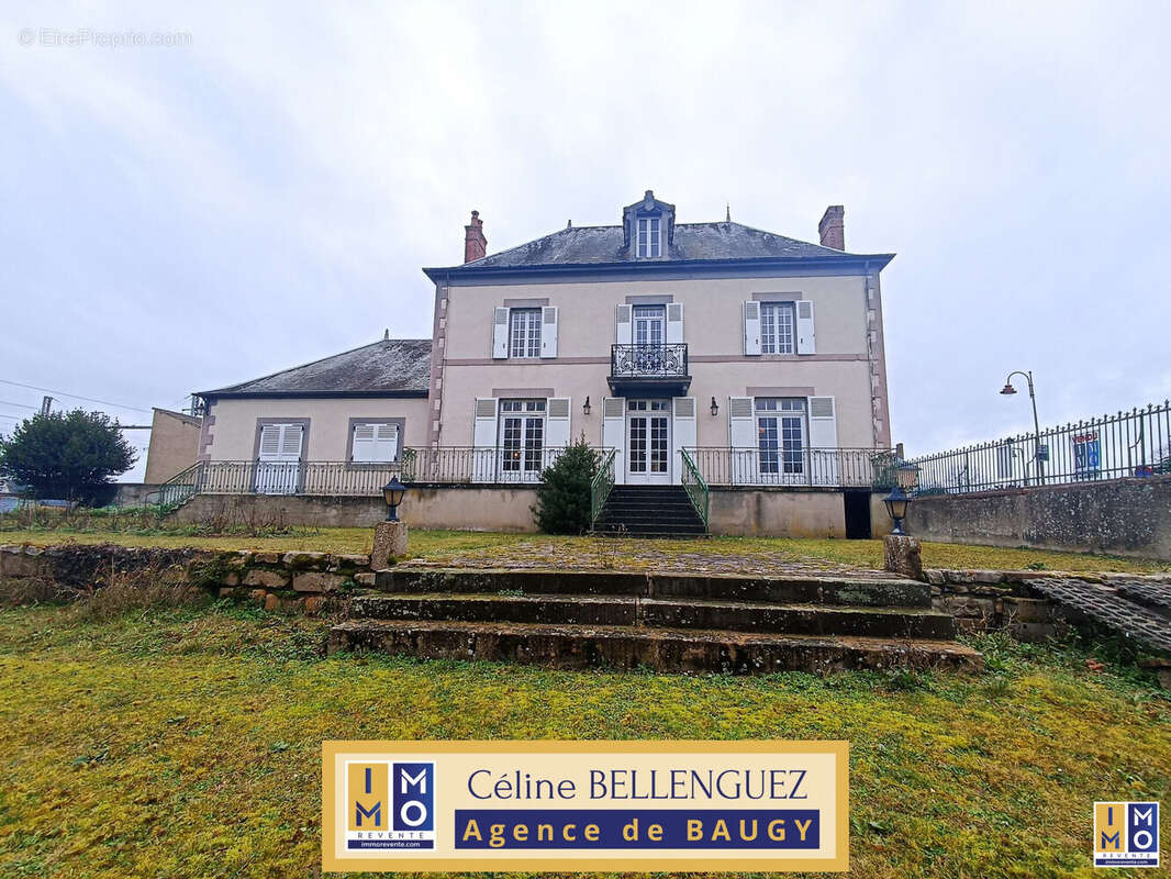 Appartement à AVORD