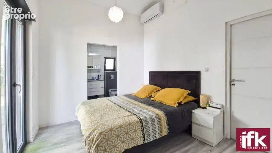 Proche COLMAR : Maison de plain-pied de 115 m² avec 4 chambres et garage - photo 11