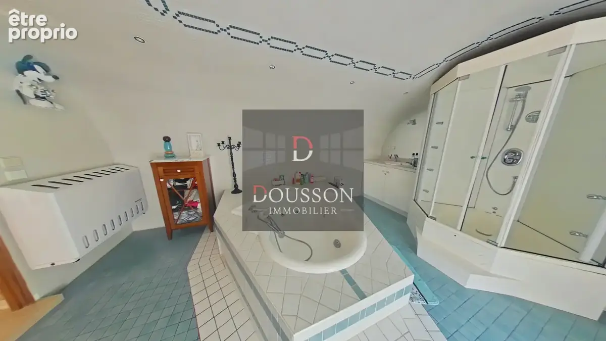 A VENDRE-MAGNANERIE DE CHARME  9.5 hectares   surface 585 m2 habitables - photo 24