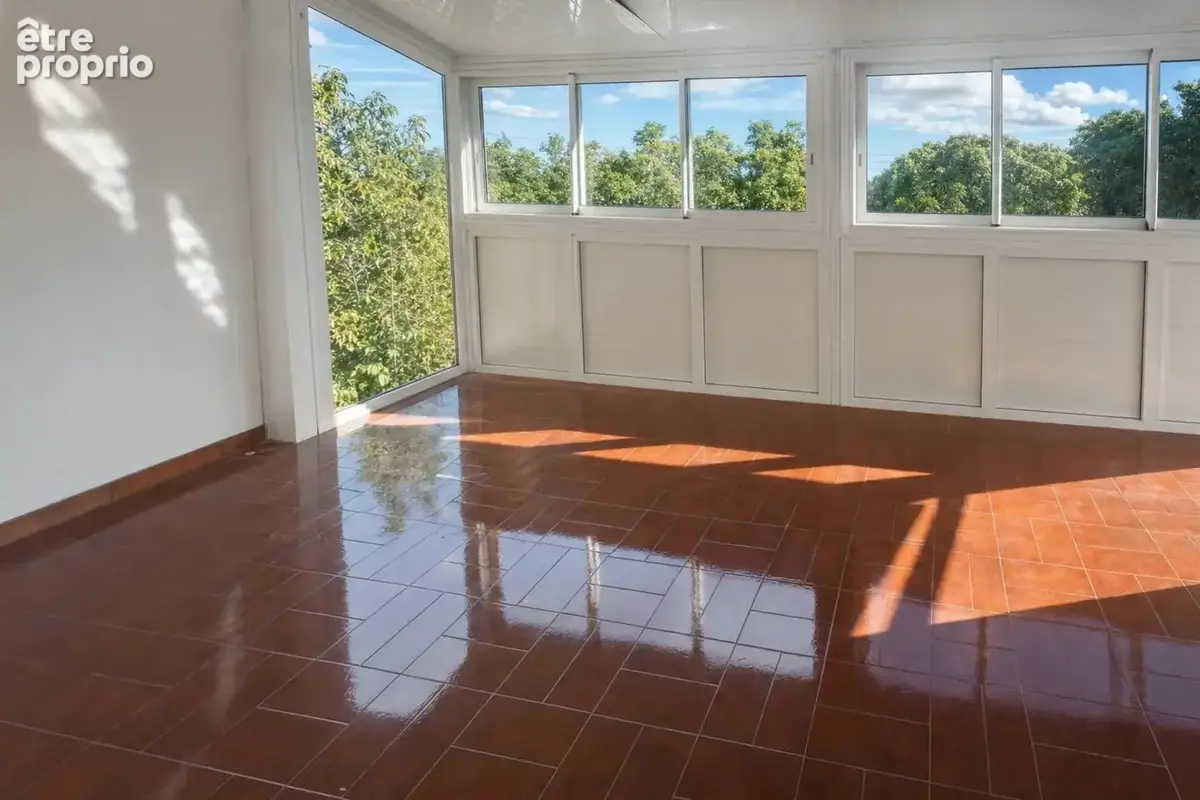Maison F5/6 à rénover – Ligne Paradis, Saint-Pierre - photo 3