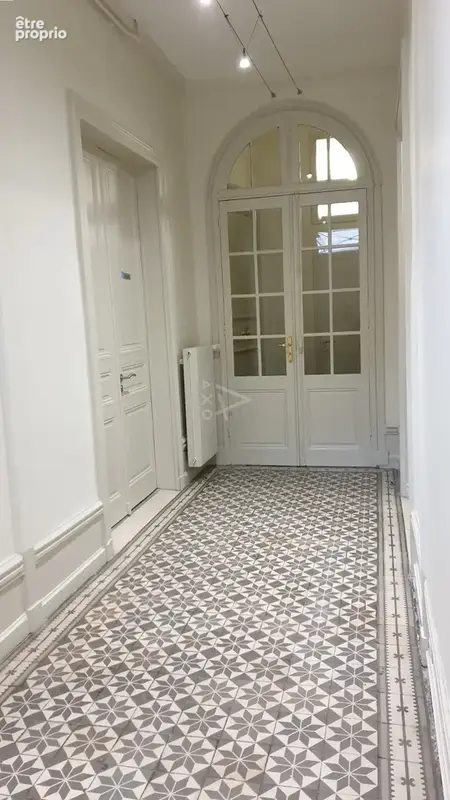 Rez-de-jardin dans maison bourgeoise du XIXè siècle - photo 3