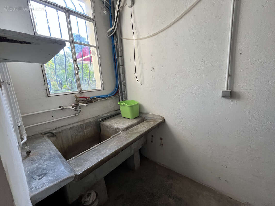 Maison à LEZIGNAN-CORBIERES