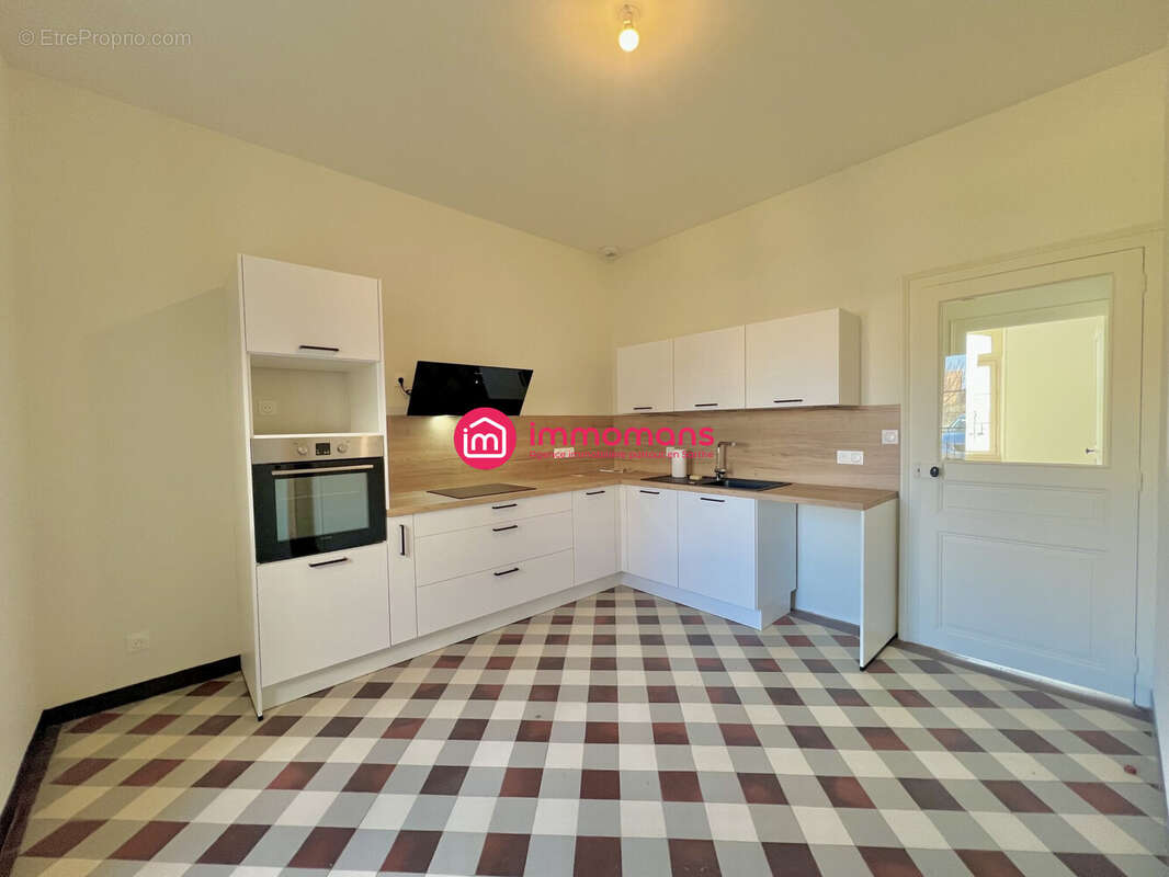 Maison 161 m² à Neuville-Sur-Sarthe  - photo 9