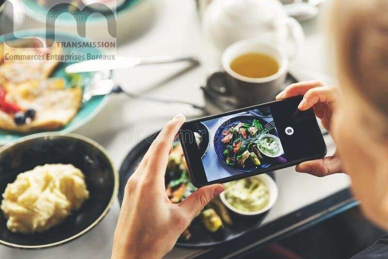 Commerce à PARIS-2E