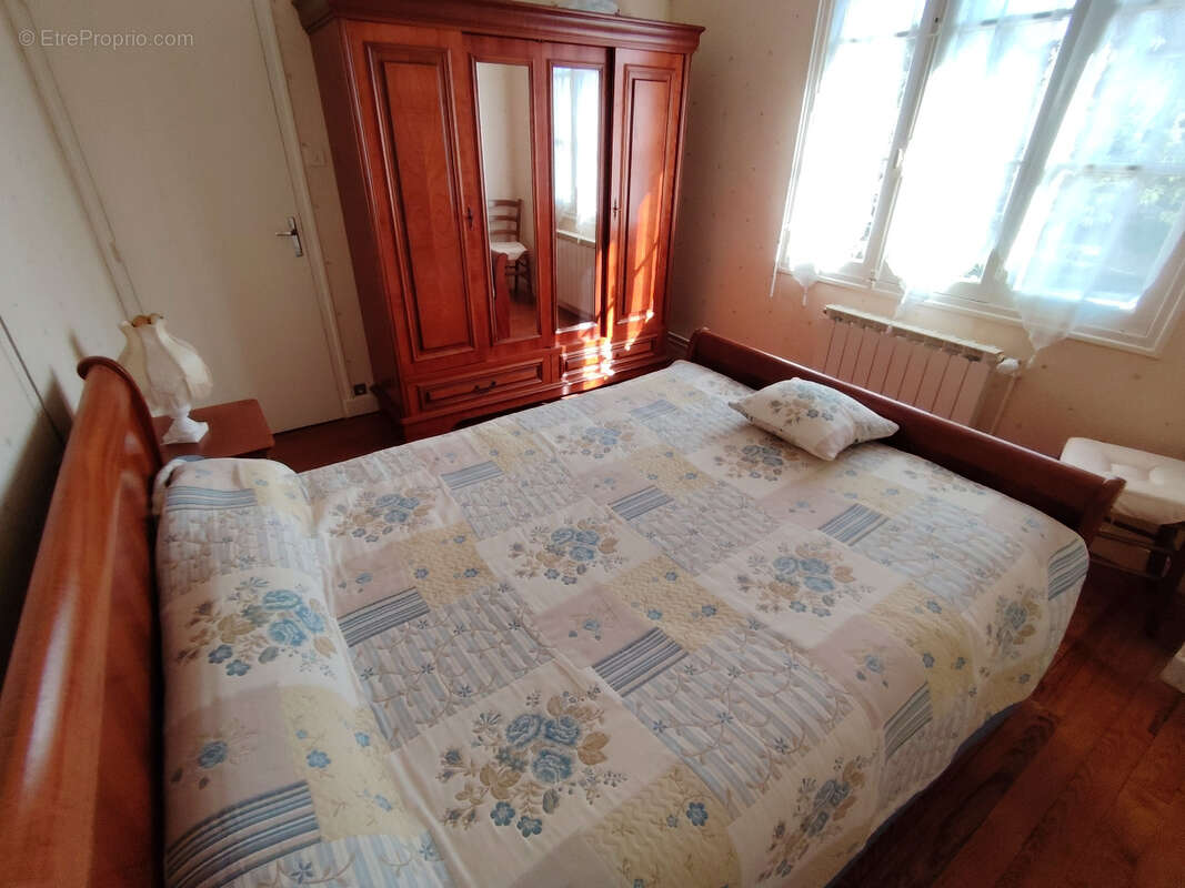 Maison à PUY-L'EVEQUE