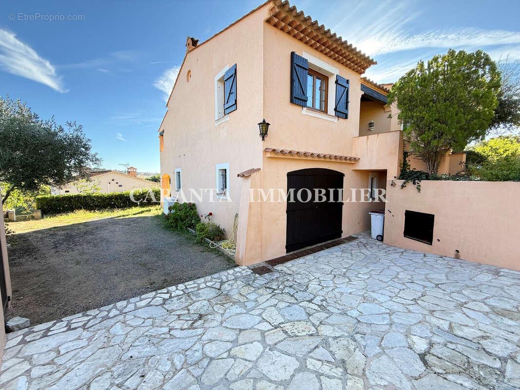 Maison à SAINTE-MAXIME