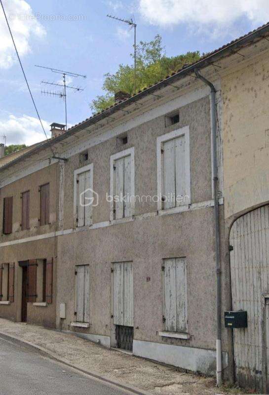 Maison à SAINT-AULAYE